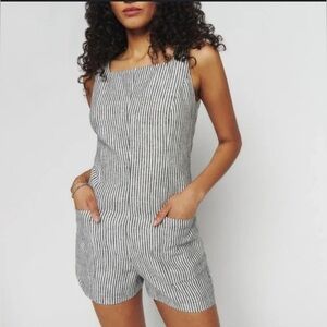Reformation Eve Linen Romper size 10-A520